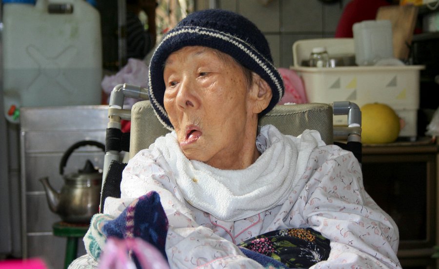 my grandmother looking her best that I\'ve seen her the whole trip.